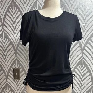 Black Short Sleeve Ruched Tee